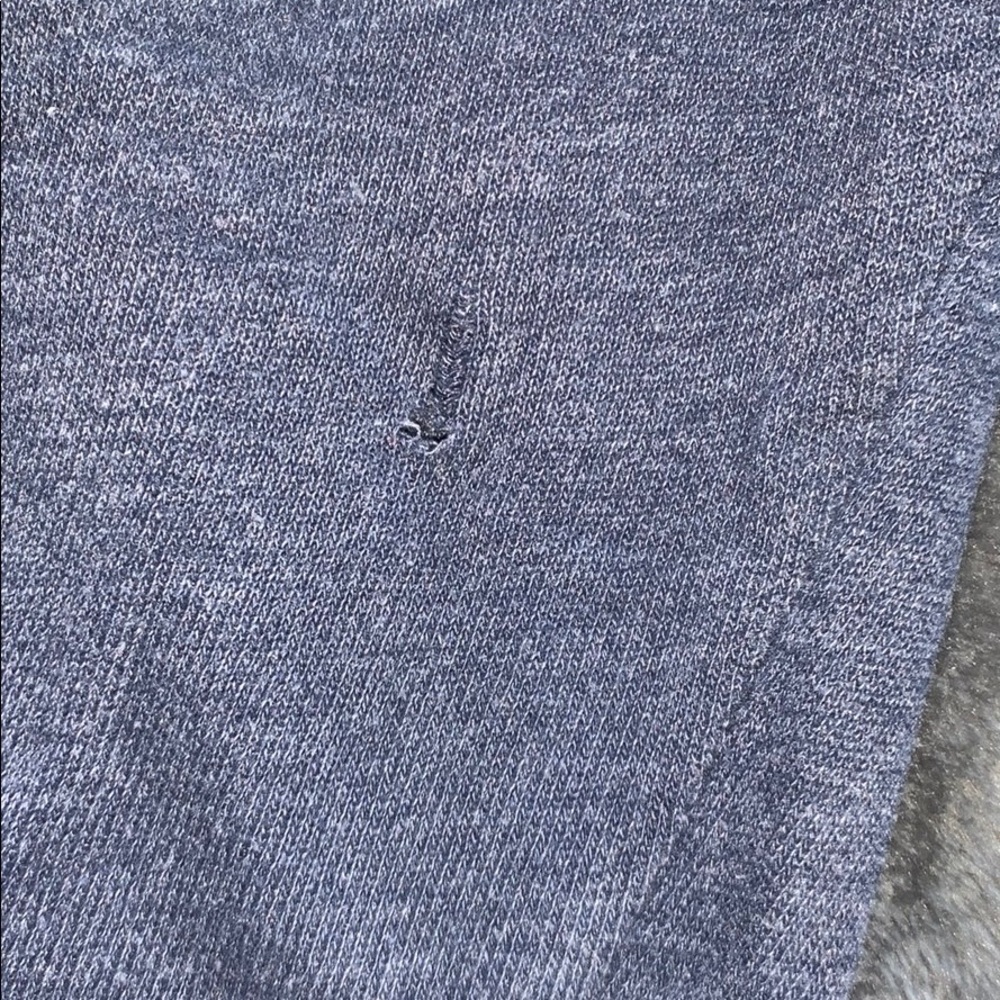 hollister loose sweats - Picture 2 of 2